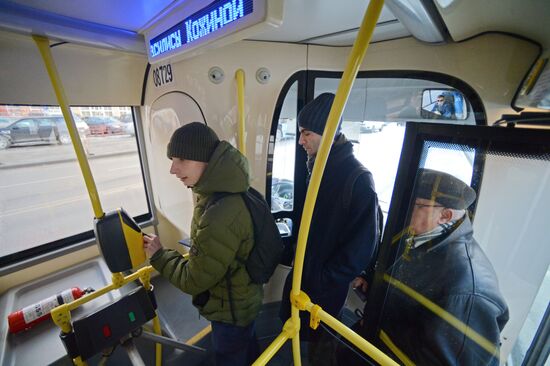 Russian electric bus begins operation in Moscow