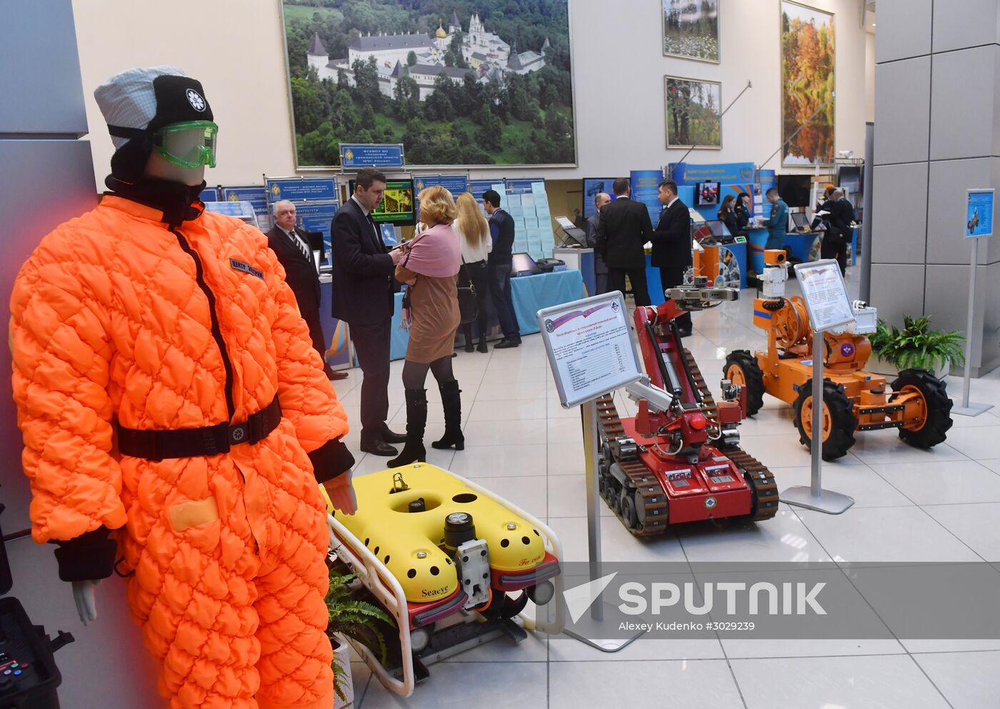 Exhibition of survival equipment