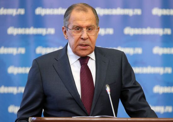 Foreign Minister Sergei Lavrov meets with students and staff of Foreign Ministry's Diplomatic Academy