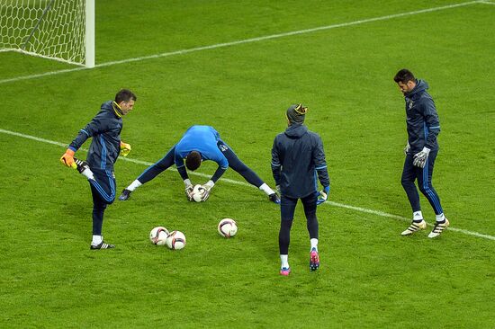 UEFA Europa League. FC Fenerbahce holds training session