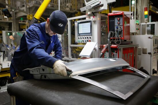 Updated Hyundai Solaris cars manufactured in Leningrad Region