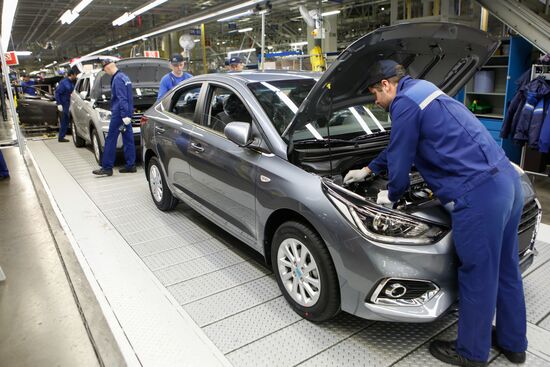 Updated Hyundai Solaris cars manufactured in Leningrad Region
