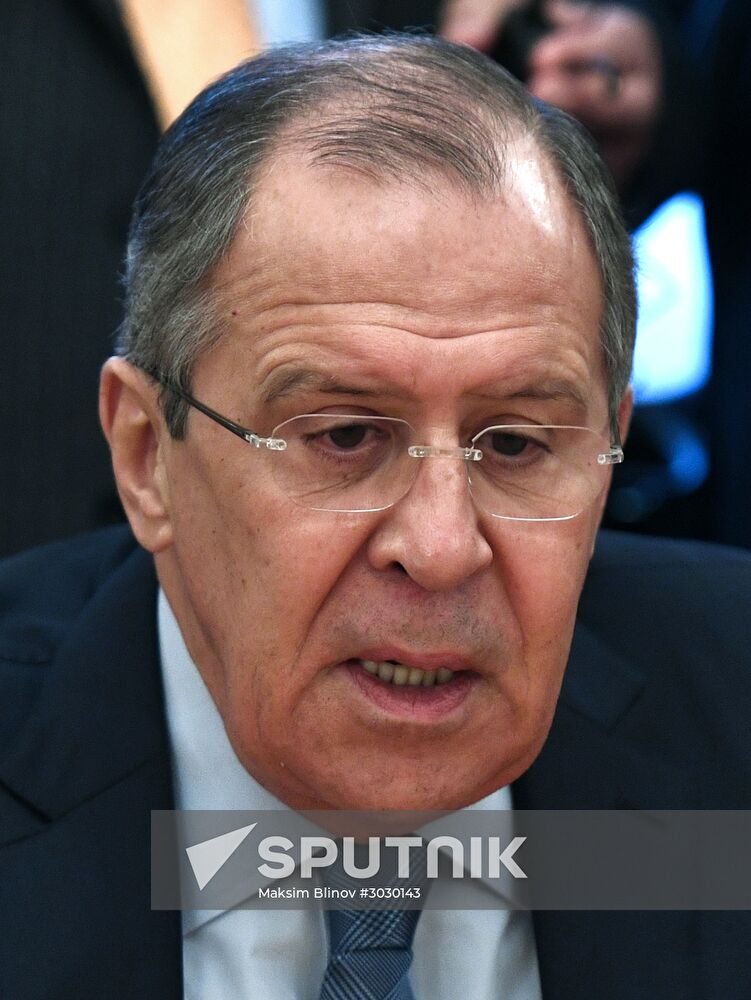 Sergei Lavrov meets with Staffan de Mistura