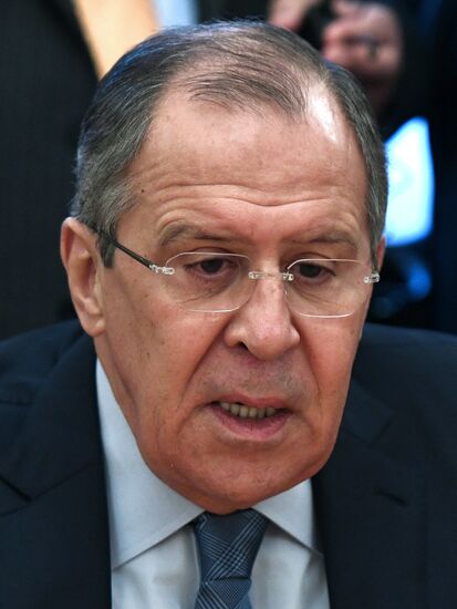 Sergei Lavrov meets with Staffan de Mistura