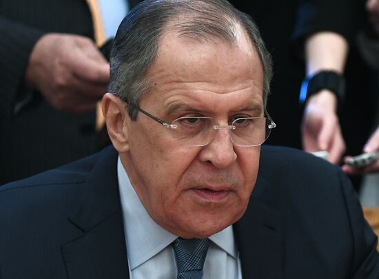 Sergei Lavrov meets with Staffan de Mistura