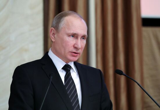 President Vladimir Putin at meeting of Federal Security Service board
