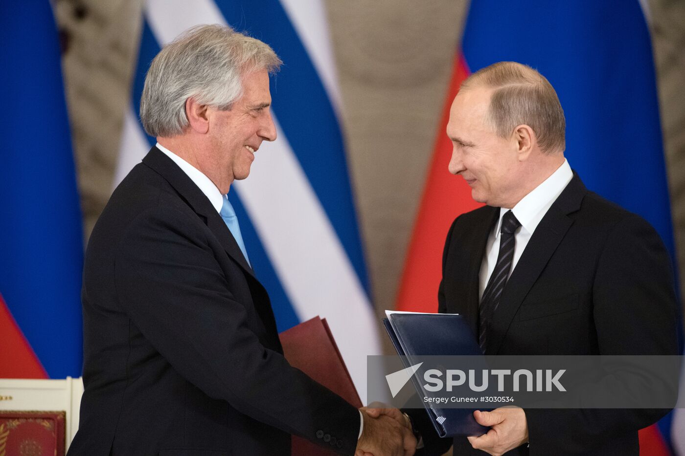 Russian President Vladimir Putin meets with President of Uruguay Tabaré Vazquez