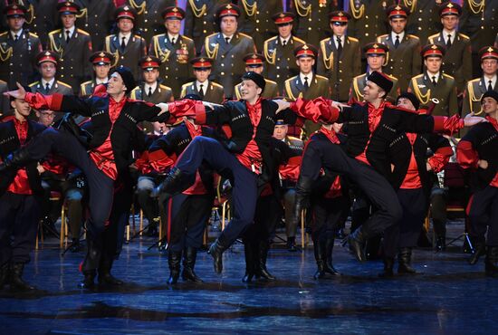 New performers at Alexandrov Dance and Song Company