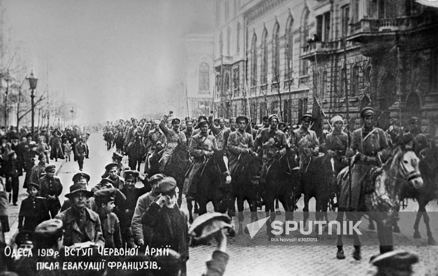 Revolution and Civil War in Ukraine
