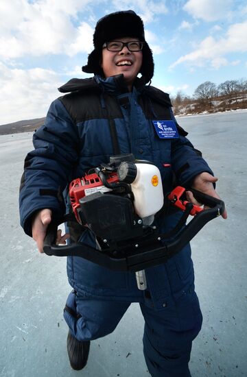 Students of International Ice Mechanics School do fieldwork in Primorye