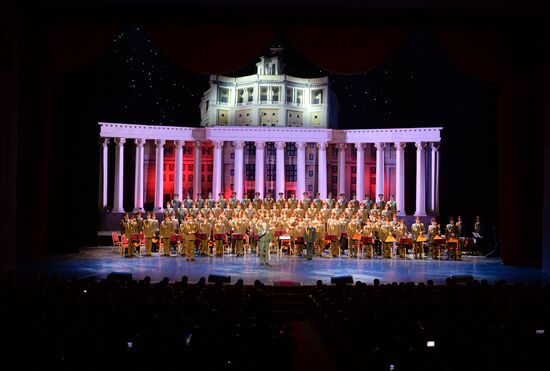 First concert of new Alexandrov Song and Dance Company