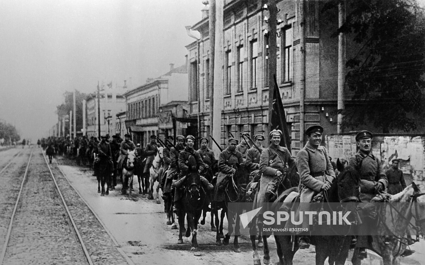 Red Army enters Kazan