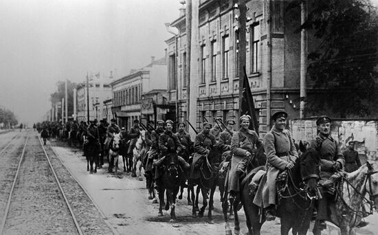 Red Army enters Kazan