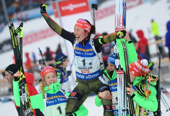 IBU World Championships. Women's relay