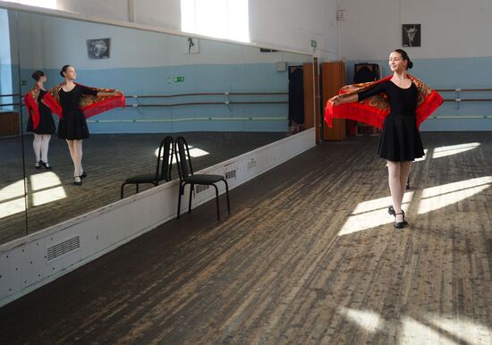 Zakharchenko residential arts school for gifted children in Krasnodar