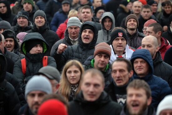 Rally against "decree on social parasites" in Minsk