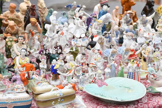 Flea market in Museum of Moscow
