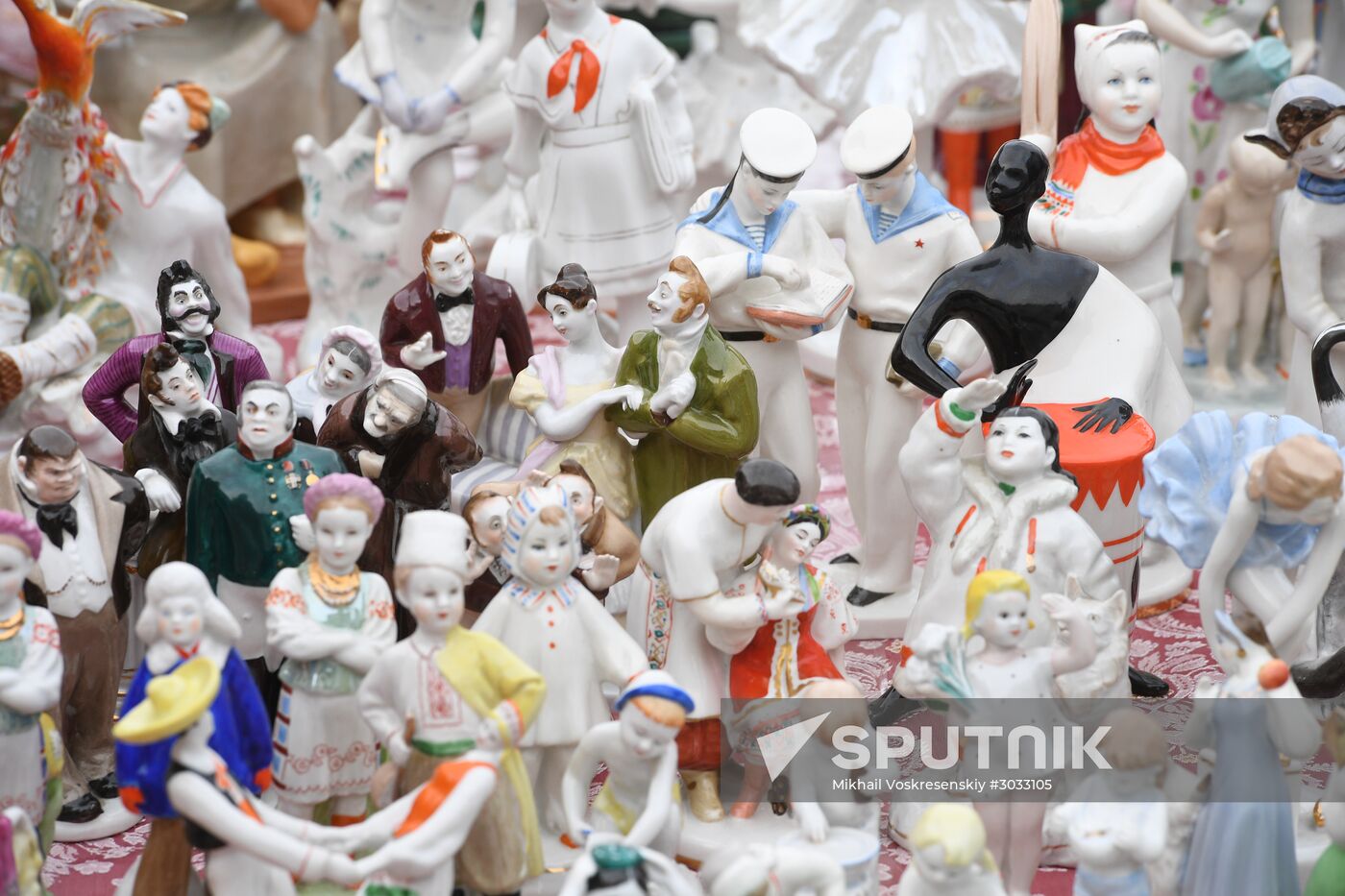 Flea market in Museum of Moscow