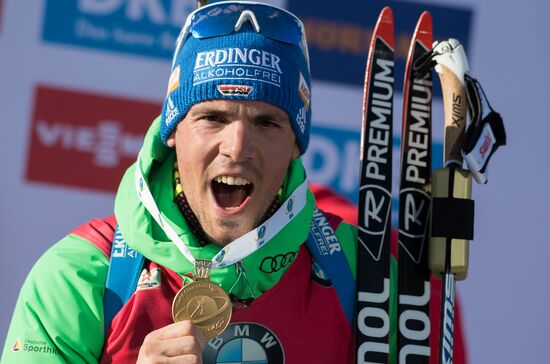 Biathlon World Championships. Men's mass start