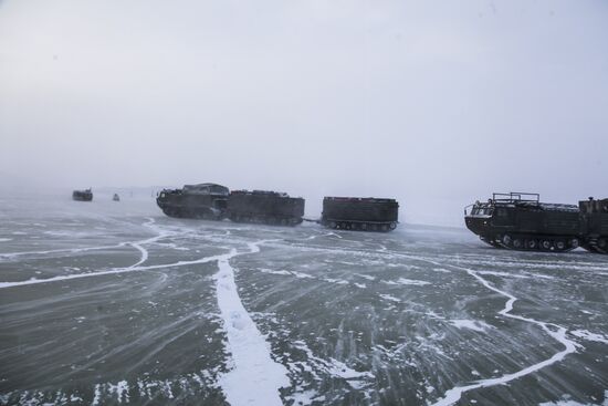 Testing new models of armaments, military and special equipment in the Arctic
