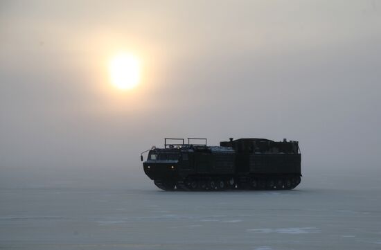 Testing new models of armaments, military and special equipment in the Arctic