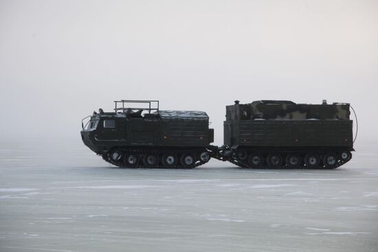 Testing new models of armaments, military and special equipment in the Arctic