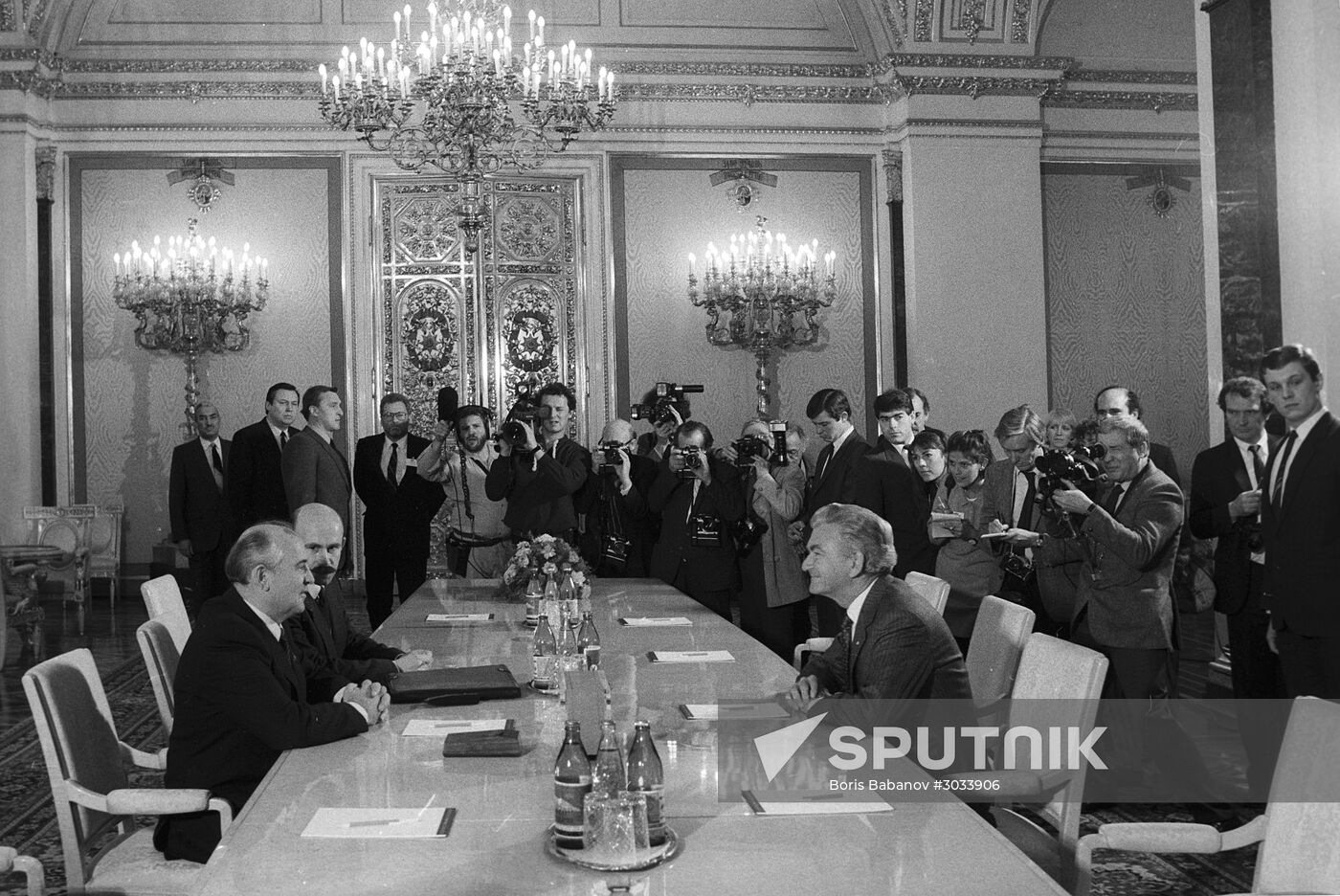 Australian Prime Minister Bob Hawke's visit to Soviet Union
