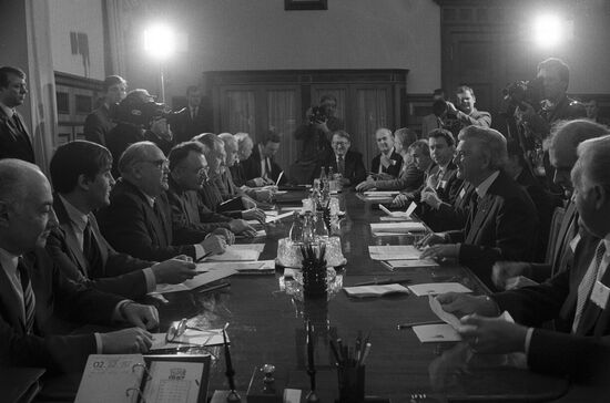 Australian Prime Minister Bob Hawke's visit to Soviet Union