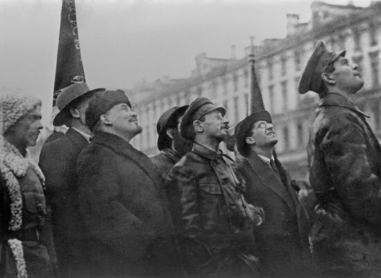 Vladimir Lenin and Yakov Sverdlov