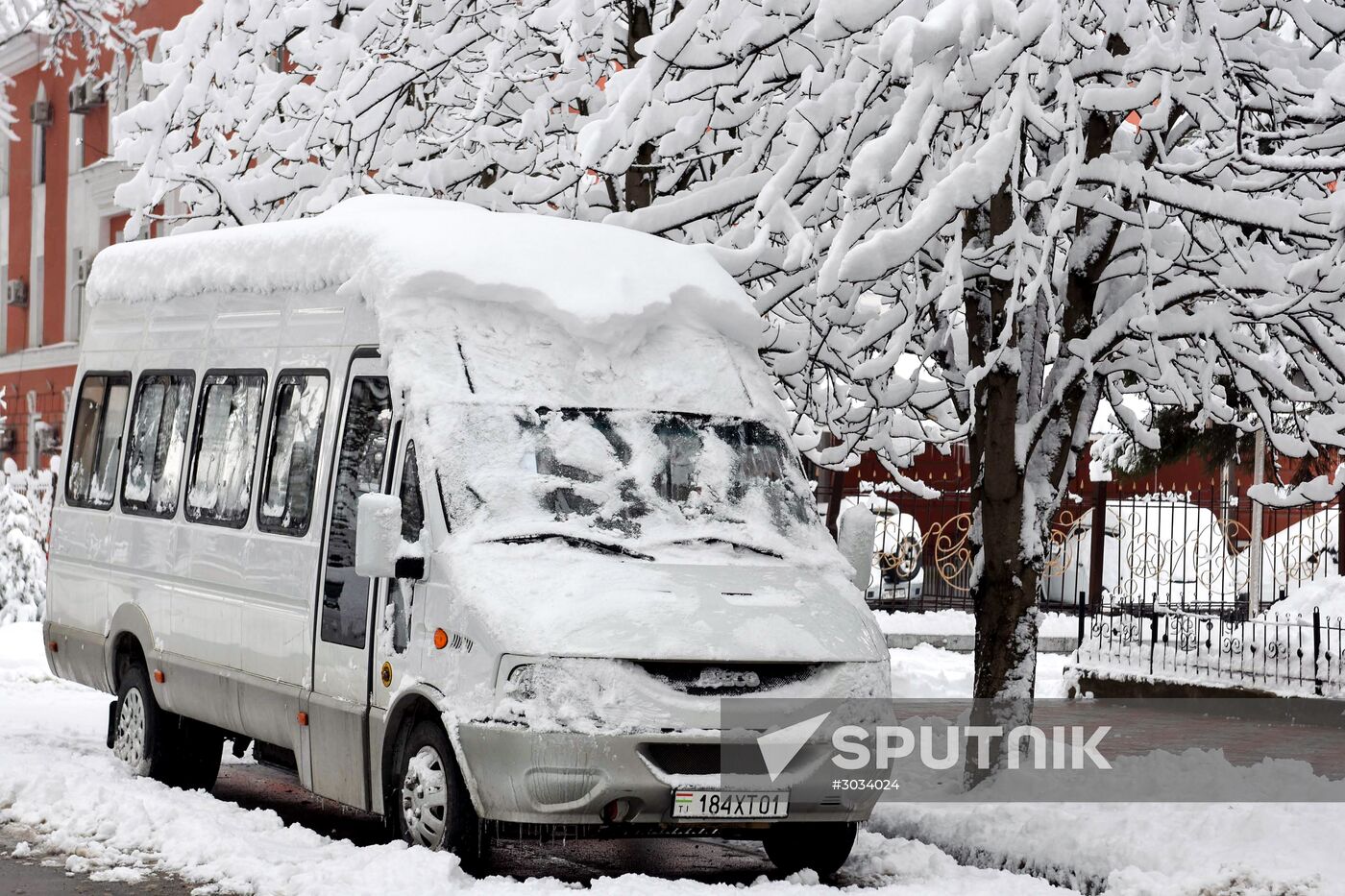 Snowfall in Dushanbe