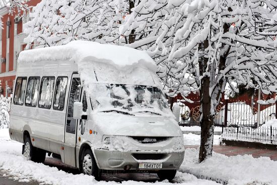 Snowfall in Dushanbe