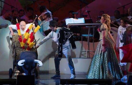 Sochi hosts 10th International Winter Art Festival