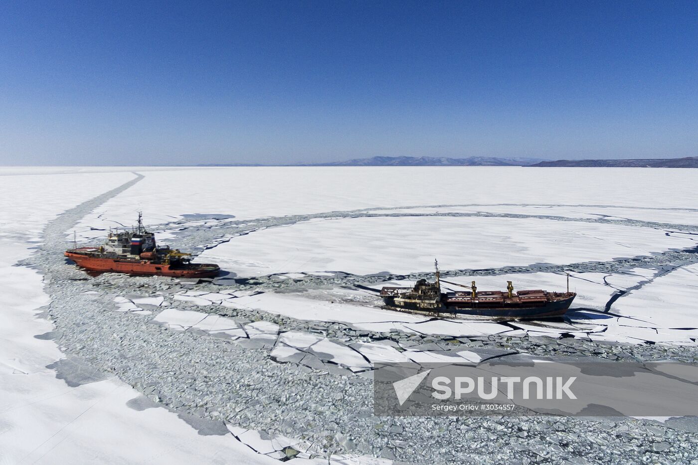 Towing vessel Yeruslan, abandoned in the Primorye Territory