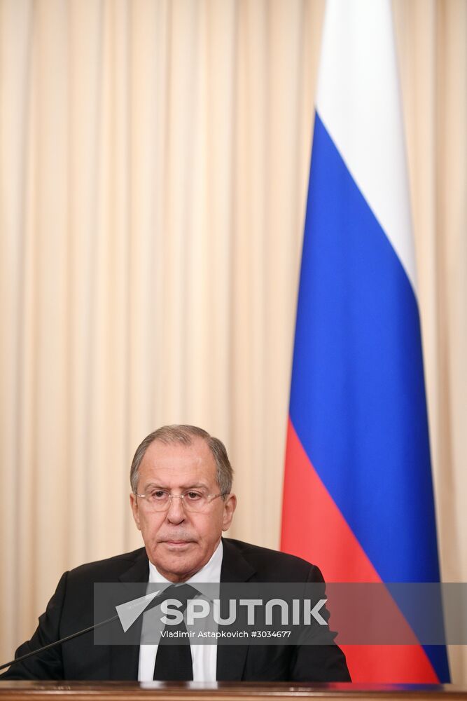 Sergei Lavrov meets with several officials in Moscow