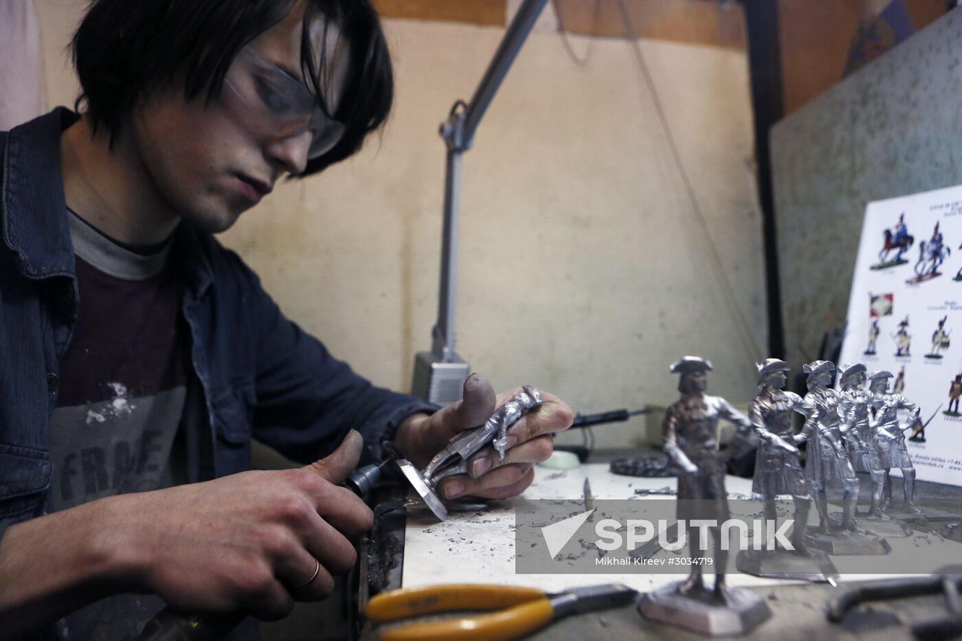 Casting workshop producing gifts and souvenirs in St. Petersburg