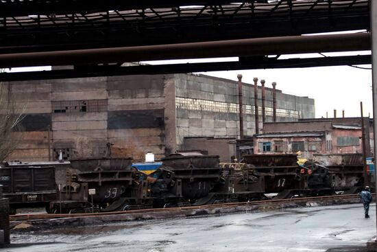 Yenakiyevo iron & steel works shut down in the Donetsk Region