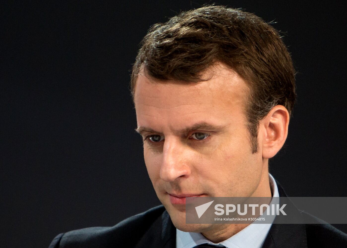 French presidential candidates make election speeches