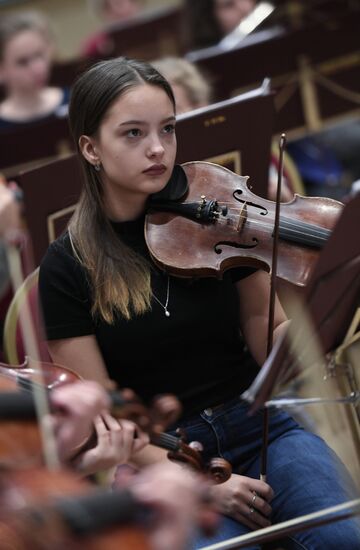 Tenth Winter International Arts Festival in Sochi. Day Two