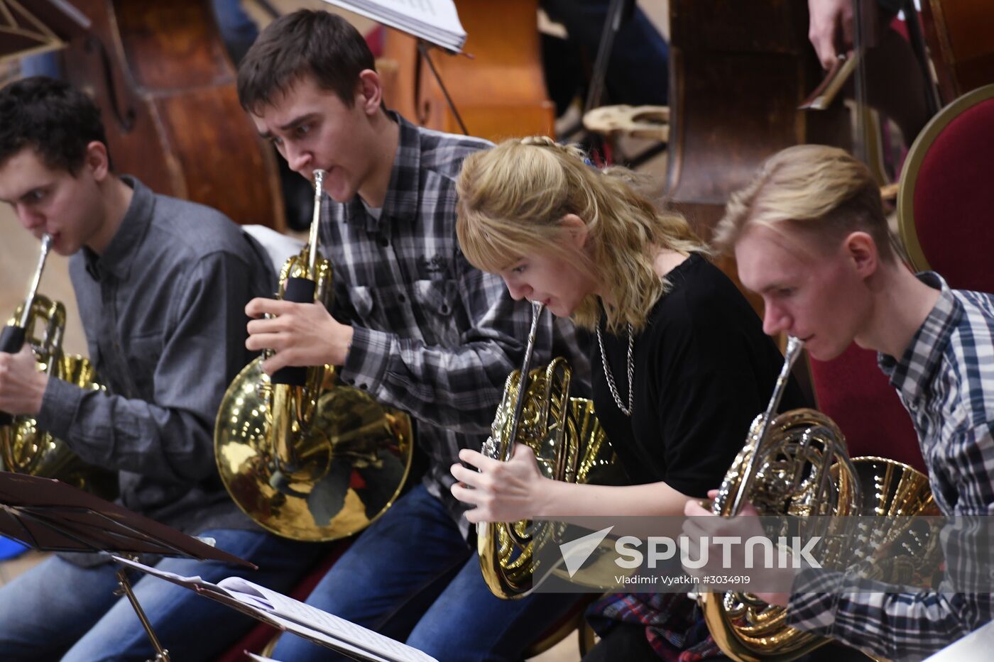 10th International Winter Art Festival. Day two