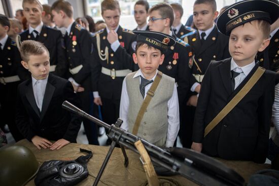Young sailors' ball to mark Defender of the Fatherland Day