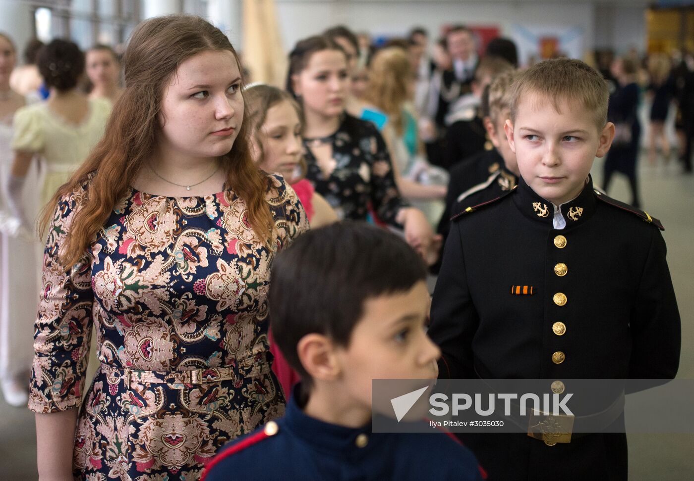 Young sailors' ball to mark Defender of the Fatherland Day