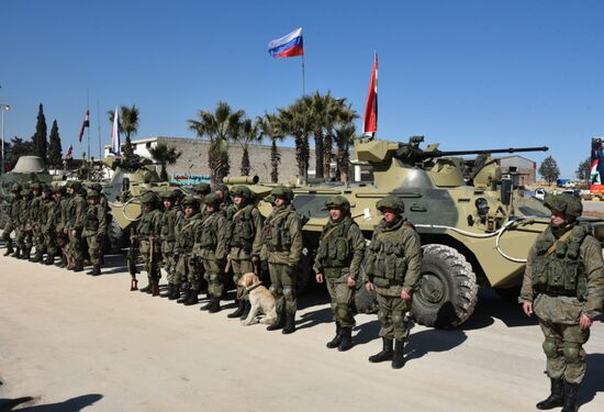 Russian Army's International Anti-mine Center military engineers return from Aleppo