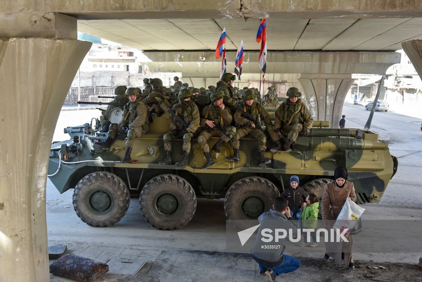 Russian Army's International Anti-mine Center military engineers return from Aleppo