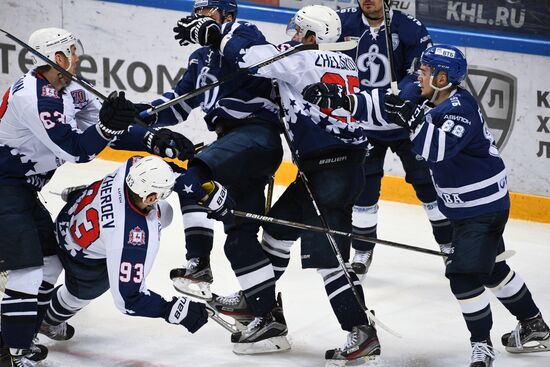Kontinental Hockey League. Dynamo Moscow vs. Torpedo