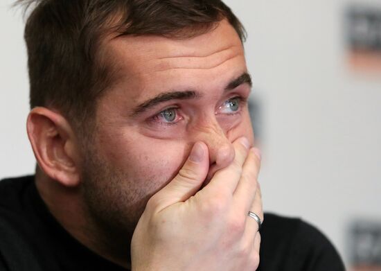 Alexander Kerzhakov presents his autobiography book "The Best"