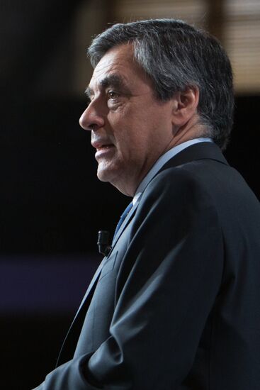 French presidential candidates make election speeches