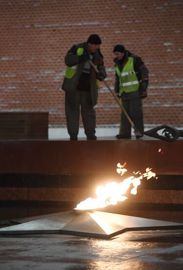 Preventive measures taken regarding Eternal Flame in Alexander Garden