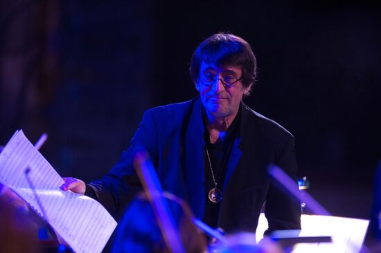 Both Classics and Rock concert in Sochi