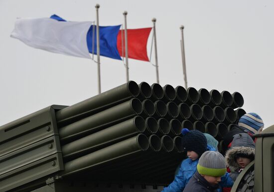 Defender of the Fatherland Day celebrated in Russian cities