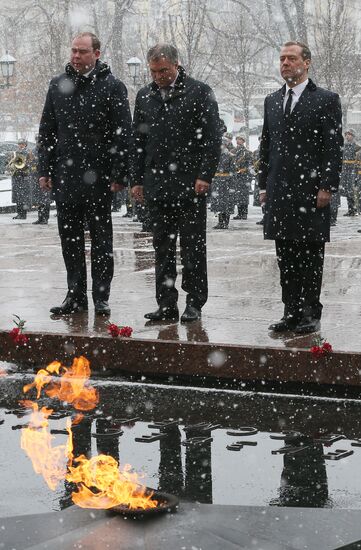 Wreath-laying ceremony at the Tomb of the Unknown Soldier on the Defender of the Fatherland Day